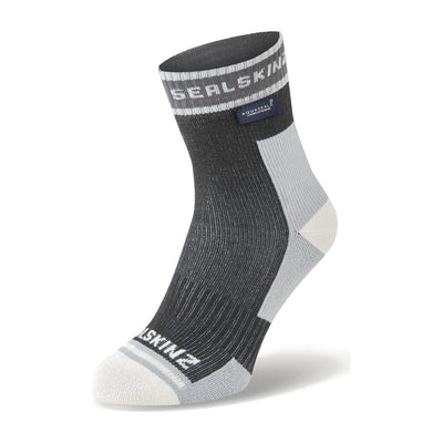 chaussettes-running-impermeables-courtes-sealskinz-holverstone-black-1