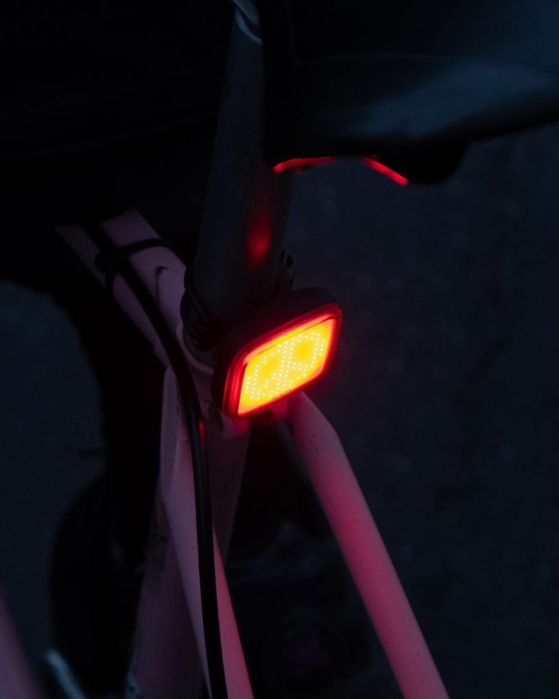 Knog Blinder Rücklicht – 100 Lumen, USB-Aufladung, individuelle Designs