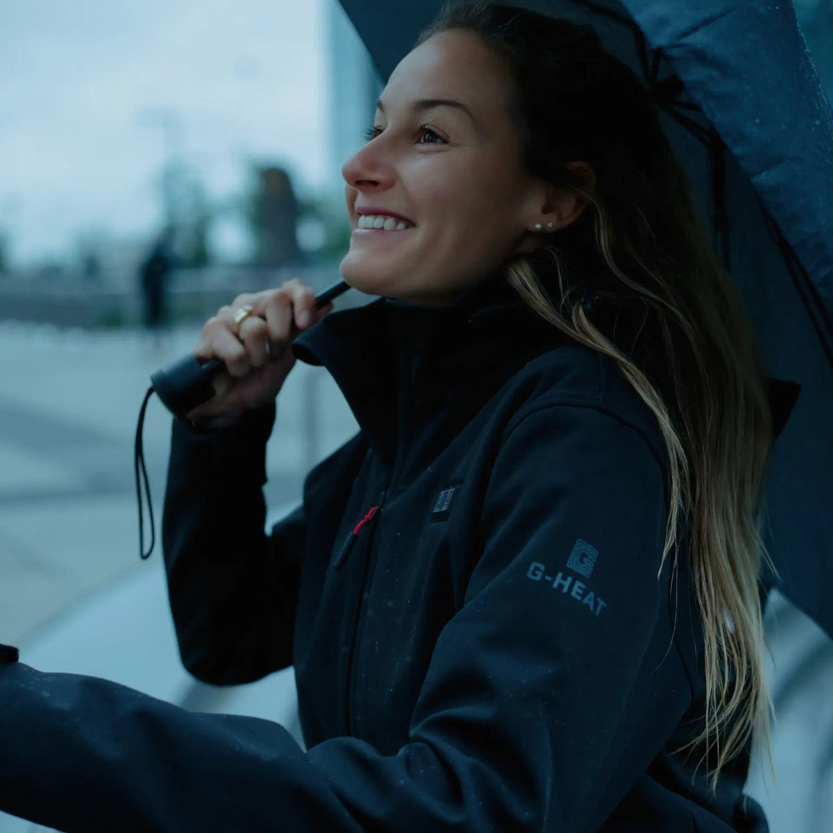 Veste softshell chauffante G-Heat portée en ville