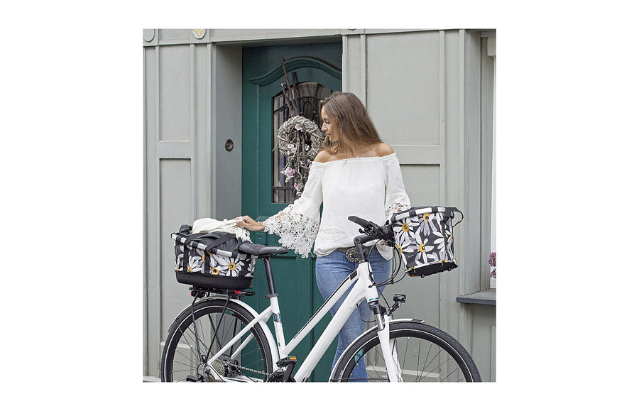 Panier Bikebasket GT en usage sur un velo de ville