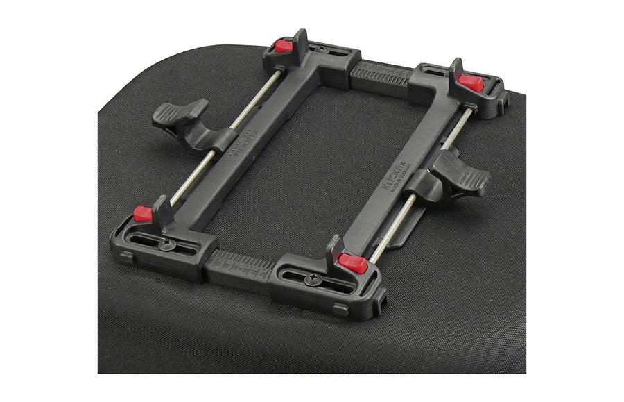 Platine UniKlip 2 sous le panier Carrybag GT