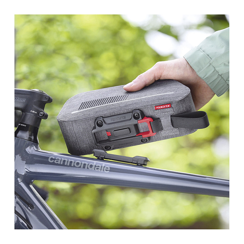 Sacoche bikepacking KlickFix Bikepack Waterproof – Framebag Sport, tube supérieur 1,1 L – la sacoche retiree du cadre d un geste