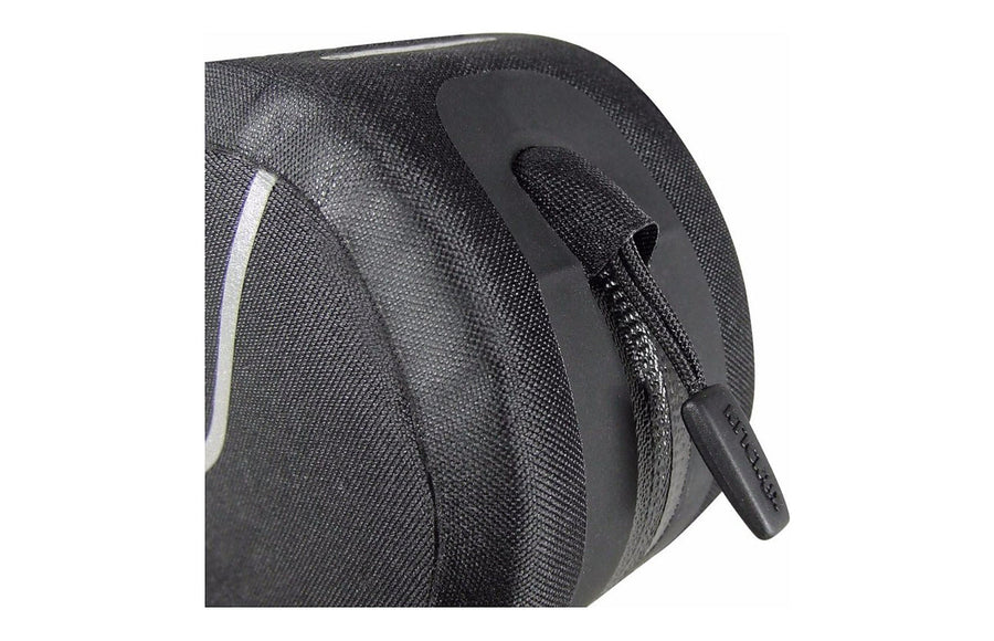 Sacoche de selle KlickFix Integra - Integra Waterproof 0,5 L - le detail des coutures soudees