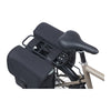 Sacoche double vélo Basil Go Universal Bridge 32 L coloris Noir – detail du montage