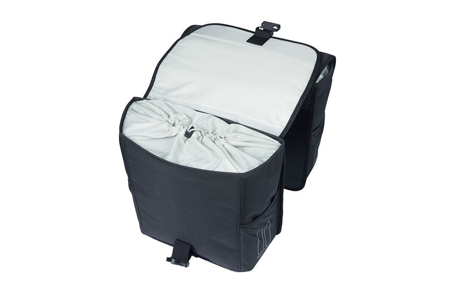 Interieur de la sacoche double Basil Go