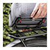 Sacoche de porte-bagages KlickFix Rackpack Light 8 L – UniKlip 2, universelle, noire – les leviers UniKlip 2 serres sur le porte-bagages