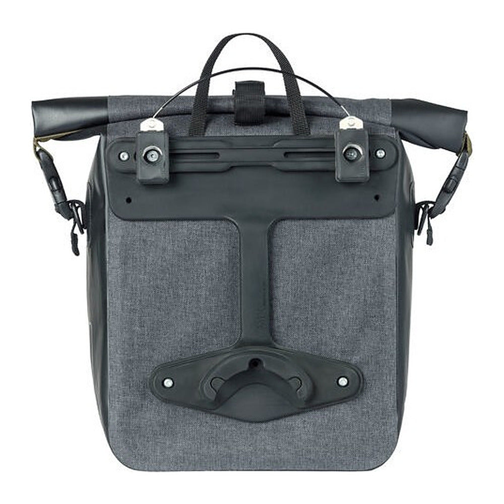 Sacoche vélo Basil Navigator Storm MIK Studs 15 L coloris Noir – dos et fixation MIK Studs