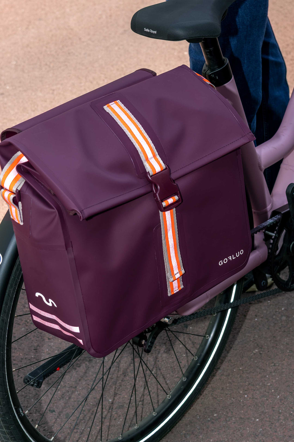 Sacoche vélo Gofluo Robin 2.0 Burgundy — vue 3/4
