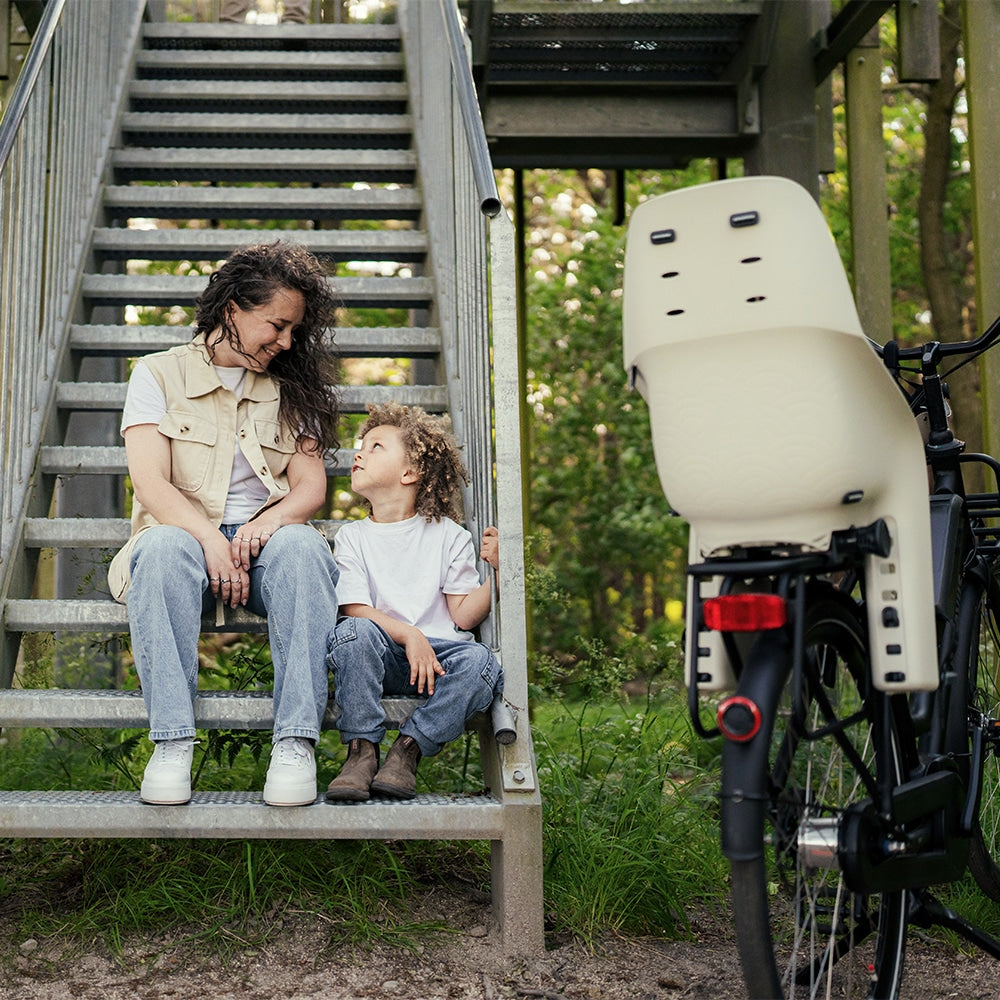Siège vélo enfant arrière Urban Iki U-me Easyfix beige/noir
