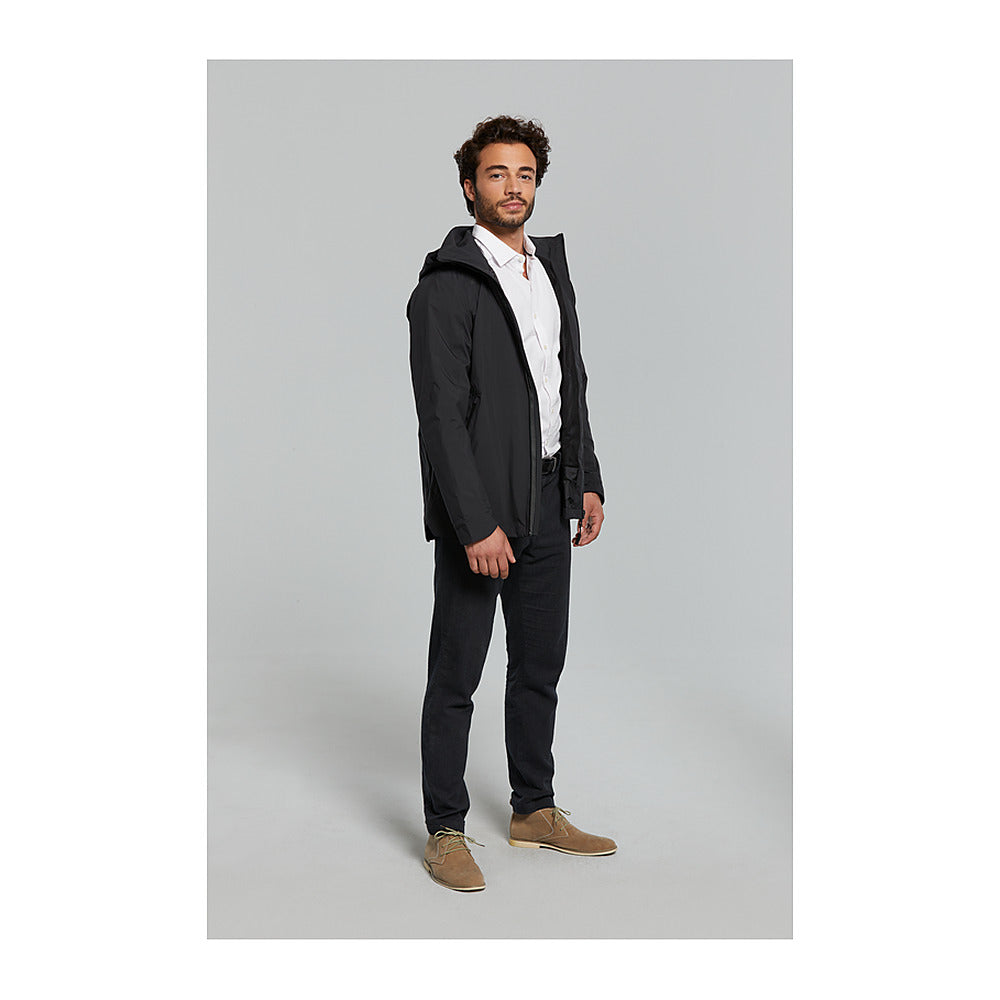 Veste imperméable vélo Basil Skane homme coloris Noir - portee capuche relevee